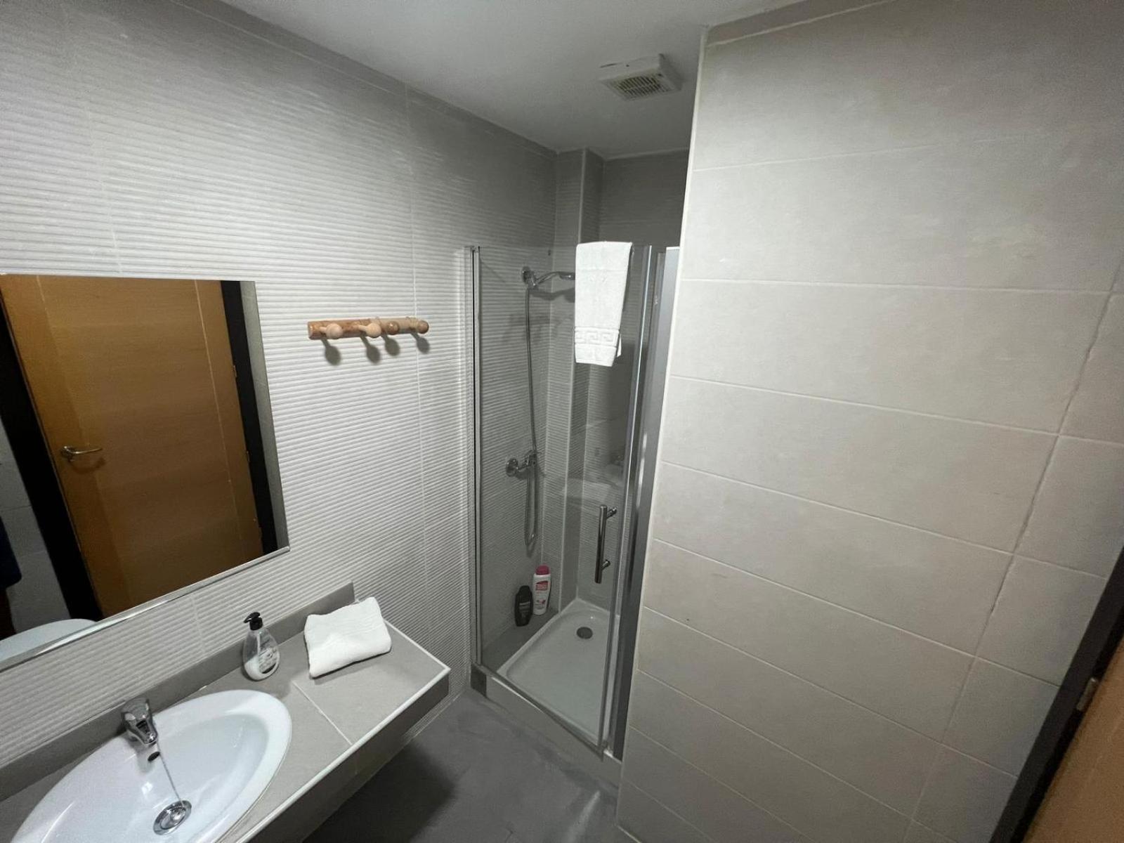 Hostal El Pasaje 蓬特赫尼尔 外观 照片
