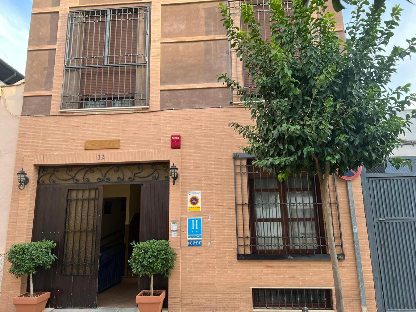 Hostal El Pasaje 蓬特赫尼尔 外观 照片